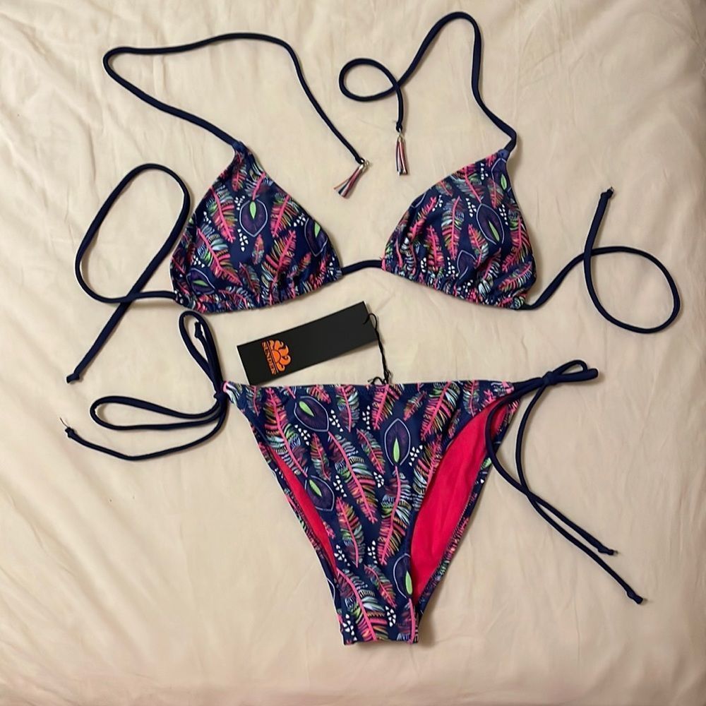 NWT Sundek feather bikini bottom and top, size 42 (XS/S).